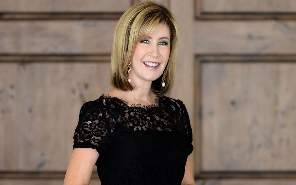 gallery05 Lisa Osteen Comes